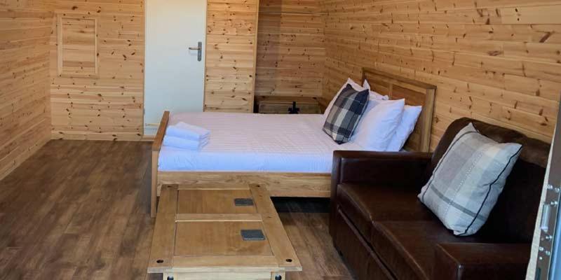 Hotel Superior Glamping Pod With Hot Tub Frodsham Exterior foto